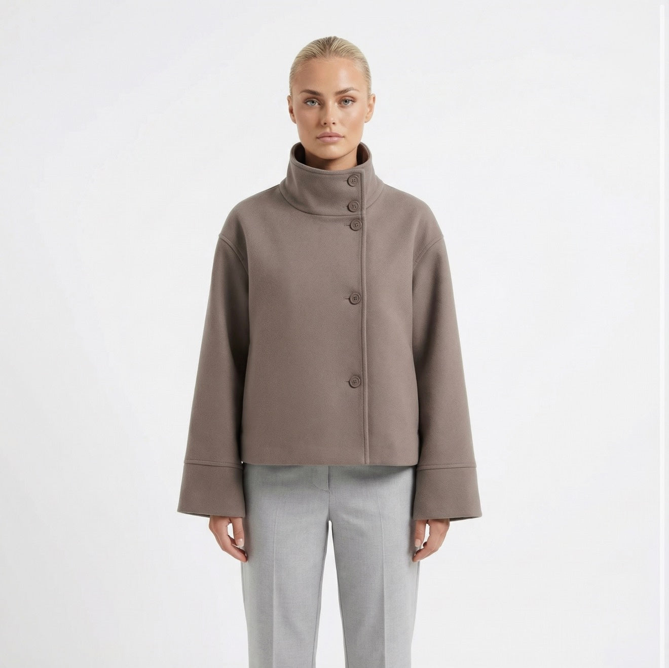 Wolljacke mit Stehkragen